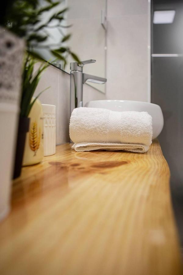 Cozy 2Bed2Bath&Patio W Bedbath In Mdrd'S Center Lägenhet Madrid Exteriör bild